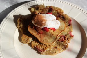 Strawberry and banana pancakes, I missed you.